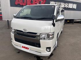 レジアスエース　2.8 スーパーGL ダークプライムII ロングボディ ディーゼルターボ 4WD　415COBRA　クリーンルック3フロントスポイラー　ステージ2ルーフスポイラー　バッドラッカーIII17インチAW　ヨコハマPARADA215/60R17　両側パワースライドドア　ETC 2800