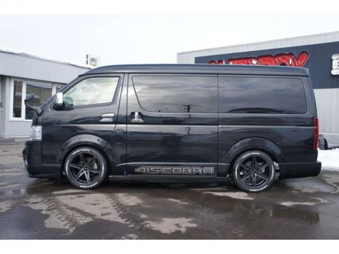 ハイエース2.7 GL ロング ファインテックツアラー 4WD　415COBRA　ファントムヘッドライトシステム&フェイスリフトキット&F/S/R/ルーフスポ/ボンネット/プレステージテールランプ&新作バッドラッカーHP-6　18インチAW　TOYO　H30　225/50R18 2700