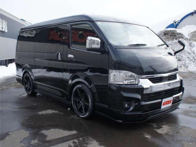 ハイエース2.7 GL ロング ファインテックツアラー 4WD　415COBRA　ファントムヘッドライトシステム&フェイスリフトキット&F/S/R/ルーフスポ/ボンネット/プレステージテールランプ&新作バッドラッカーHP-6　18インチAW　TOYO　H30　225/50R18 2700