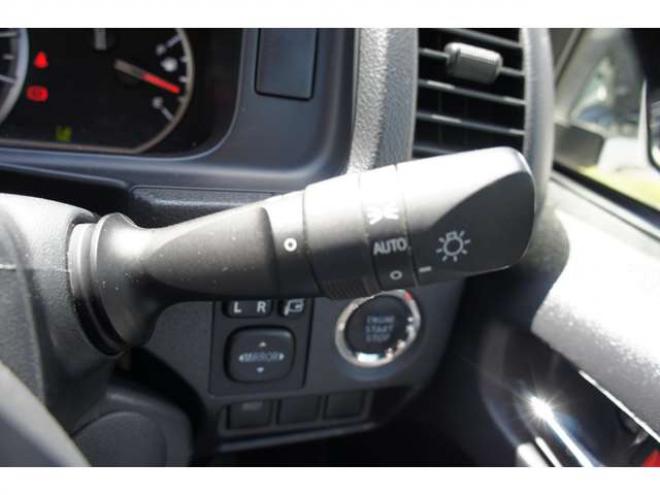 ハイエースバン2.8 スーパーGL ダークプライムII ロングボディ ディーゼルターボ 4WD　ESSEXカスタム　FリップスポイラーVer.4　サイドライナー　クワトロリアバンパー　プログレスIバッドパネル　17インチELホイール　ヨコハマPARADA　415COBRAフラットキット 2800