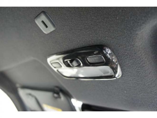 ハイエースバン2.8 スーパーGL ダークプライムII ロングボディ ディーゼルターボ 4WD　ESSEXカスタム　FリップスポイラーVer.4　サイドライナー　クワトロリアバンパー　プログレスIバッドパネル　17インチELホイール　ヨコハマPARADA　415COBRAフラットキット 2800