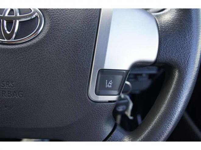 レジアスエース2.8 スーパーGL ロングボディ ディーゼルターボ 4WD　415COBRA丸目キット&CL3フロントリップ&ステージIリアスポ　415SAFARIオーバーフェンダー　ESSEXステラ16インチAW　TOYOオープンカントリーR/T　415COBRAベッドキット　寒冷地仕様　純正ETC 新品シートカバー 2800