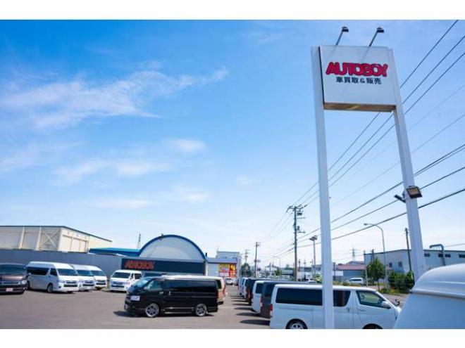 ハイエースバン2.8ダークプライム マルチロールトランスポータータイプIIロング ディーゼルターボ4WD　モデリスタフルエアロ・415COBRAバッドラッカー18インチAW・純正SDナビTV・Bカメラ・両側パワスラ・LEDライト・スマキー・AC100V・ベッドキット・エンスタ 2800