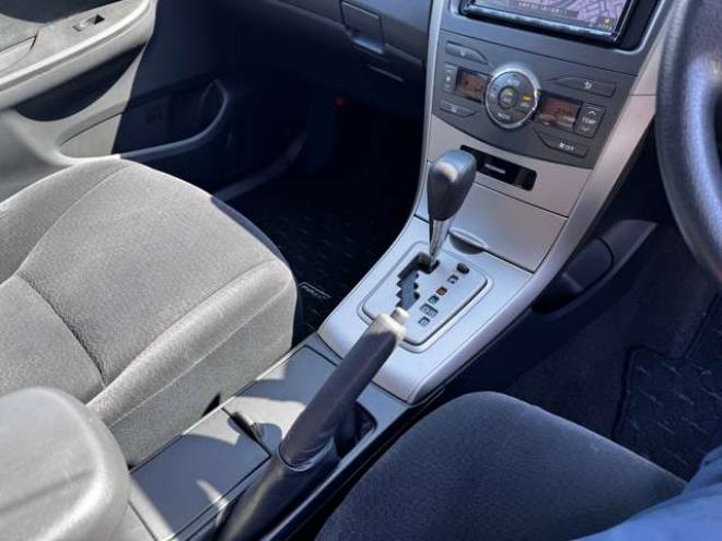 カローラフィールダー1.5 X HIDリミテッド 4WD　キーレス・HIDヘッドライト・フォグランプ・ETC・ドライブレコーダー・電動格納ミラー・フルセグTVナビ・ブルートゥース・CD・DVD 1500