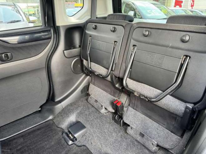 N-BOXカスタムG ターボSSパッケージ 4WD　プッシュスタート・横滑り防止・パドルシフト・クルーズコントロール・両側パワースライドドア・HIDオートライト・フォグランプ・オートエアコン・ETC・ミラーヒーター・純正フルセグTV・純正14incアルミホイール 660