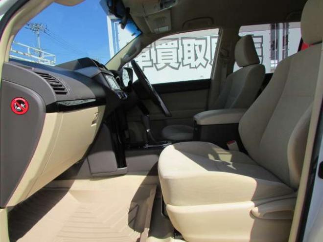 ランドクルーザープラド 2.8 TX ディーゼルターボ 4WD　社外ナビ/フルセグTV/バックカメラ/ETC/LEDヘッドライト・フォグ/ドライブレコーダー/スマートキー 2800