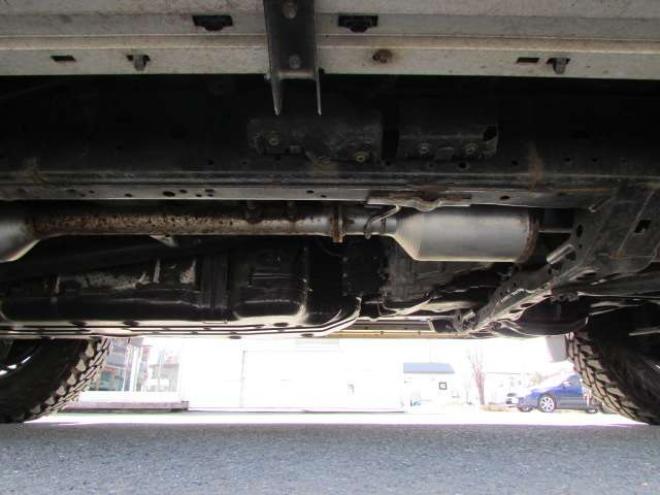 ランドクルーザープラド 2.8 TX ディーゼルターボ 4WD　社外ナビ/フルセグTV/バックカメラ/ETC/LEDヘッドライト・フォグ/ドライブレコーダー/スマートキー 2800