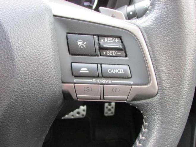 フォレスター2.0 S リミテッド 4WD　アイサイト/アイドリングストップ/シートヒーター/社外ナビ/フルセグ/バックカメラ/フリップダウンモニター/ETC/レーダークルーズコントロール 2000