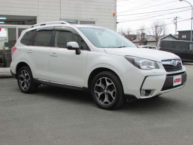 フォレスター2.0 S リミテッド 4WD　アイサイト/アイドリングストップ/シートヒーター/社外ナビ/フルセグ/バックカメラ/フリップダウンモニター/ETC/レーダークルーズコントロール 2000