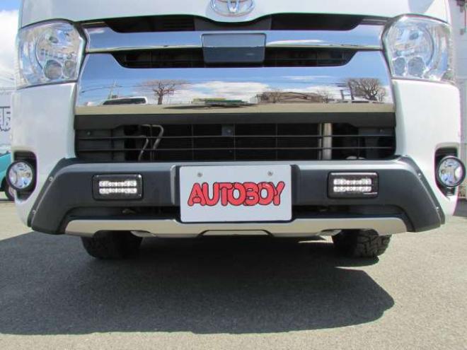 レジアスエース2.8 スーパーGL ダークプライムII ロングボディ ディーゼルターボ 4WD　バン　TRDバンパー&アルパインBIG-X11型　リアヒーター&クーラー　プッシュスタート　スマートキー　　両側スライドドア　ドラレコ　ETC　車線逸脱防止　横滑り防止装置　電動格納ミラー　ベッドキッド 2800