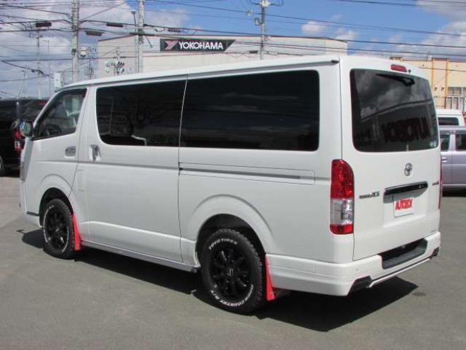レジアスエース2.8 スーパーGL ダークプライムII ロングボディ ディーゼルターボ 4WD　バン　TRDバンパー&アルパインBIG-X11型　リアヒーター&クーラー　プッシュスタート　スマートキー　　両側スライドドア　ドラレコ　ETC　車線逸脱防止　横滑り防止装置　電動格納ミラー　ベッドキッド 2800