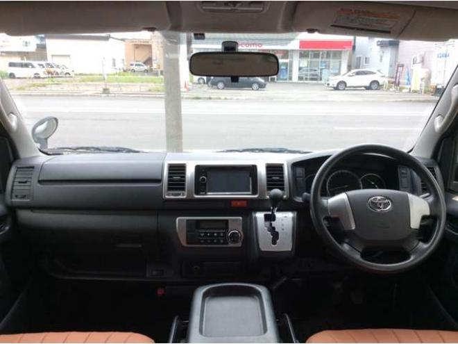 ハイエースバン3.0 スーパーGL ロング ディーゼルターボ 4WD　リアヒーター&クーラー　キーレス　ETC　電動格納ミラー　デュアルエアコン　ベッドキッド　フロントフォグランプ　clarionSDナビ(NXL13)　AUX　Bluetooth　USB　16インチAW 3000