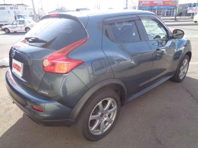 ジューク1.6 16GT FOUR 4WD　ワンオーナー　キーフリー　社外マフラー 1600