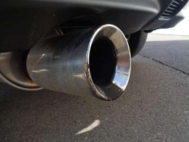 ジューク1.6 16GT FOUR 4WD　ワンオーナー　キーフリー　社外マフラー 1600