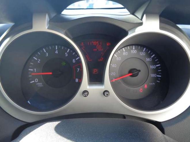 ジューク1.6 16GT FOUR 4WD　ワンオーナー　キーフリー　社外マフラー 1600