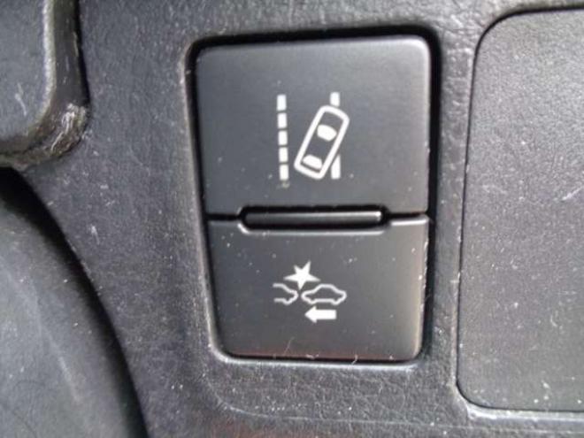 プロボックスバン1.5 DX コンフォート 4WD　ワンオーナー　キーレス　レーダーブレーキ　車線逸脱警報装置　横滑り防止装置　車検整備渡し　夏冬タイヤ付き 1500