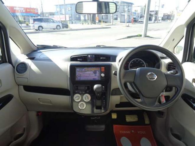 デイズS 4WD　キーレス　純正ナビ　フルセグ　シートヒーター　アイドリングストップ 660