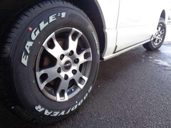 レジアスエース2.8 スーパーGL ダークプライムII ロングボディ ディーゼルターボ 4WD　ワンオーナー　TRDフロントスポイラー　TRD　TF7Aアルミホイール　両側パワースライドドア　リアヒーター　純正ナビ　フルセグ　Bluetooth　レーダーブレーキ　荷室ダウンライト　車線逸脱警報 2800