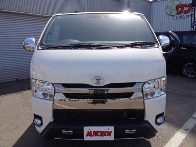 レジアスエース2.8 スーパーGL ダークプライムII ロングボディ ディーゼルターボ 4WD　ワンオーナー　TRDフロントスポイラー　TRD　TF7Aアルミホイール　両側パワースライドドア　リアヒーター　純正ナビ　フルセグ　Bluetooth　レーダーブレーキ　荷室ダウンライト　車線逸脱警報 2800