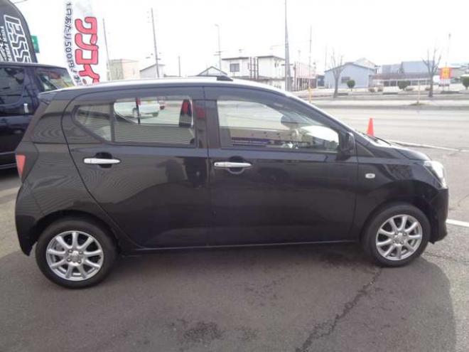 ピクシスエポックL SAIII 4WD　キーレス　車検令和9年10月　レーダーブレーキ 660