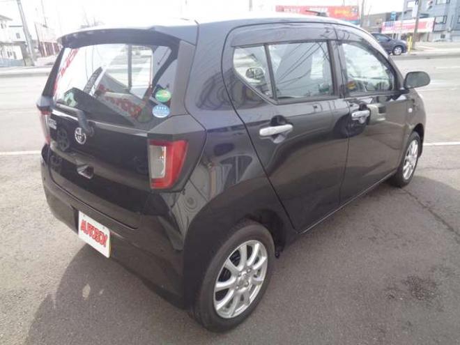 ピクシスエポックL SAIII 4WD　キーレス　車検令和9年10月　レーダーブレーキ 660