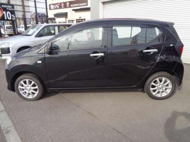 ピクシスエポックL SAIII 4WD　キーレス　車検令和9年10月　レーダーブレーキ 660