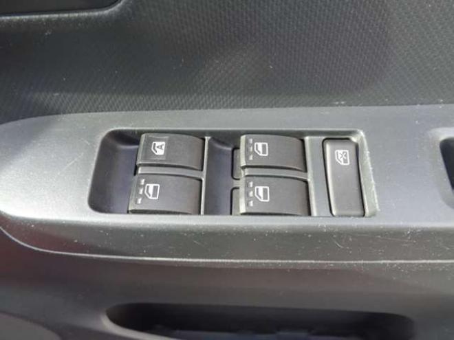 ピクシスエポックL SAIII 4WD　キーレス　車検令和9年10月　レーダーブレーキ 660