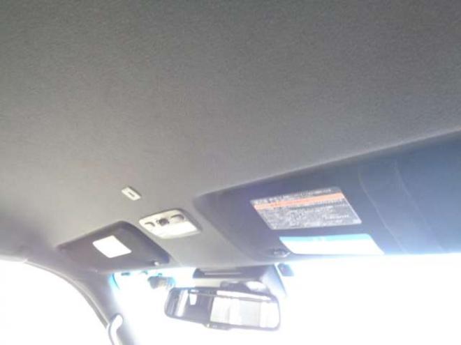 レジアスエース2.8 スーパーGL ダークプライムII ロングボディ ディーゼルターボ 4WD　415COBRA　S-6ボンネット&クリーンルック3Fリップ&ステージ2ルーフスポイラー&バッドラッカーSD-6　17インチAW　ヨコハマPARADA215/60R17　両側パワースライドドア　ETC　社外コンソールBOX　ベットキット 2800