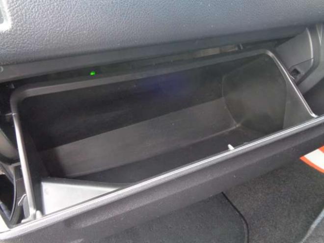 レジアスエース2.8 スーパーGL ダークプライムII ロングボディ ディーゼルターボ 4WD　415COBRA　S-6ボンネット&クリーンルック3Fリップ&ステージ2ルーフスポイラー&バッドラッカーSD-6　17インチAW　ヨコハマPARADA215/60R17　両側パワースライドドア　ETC　社外コンソールBOX　ベットキット 2800