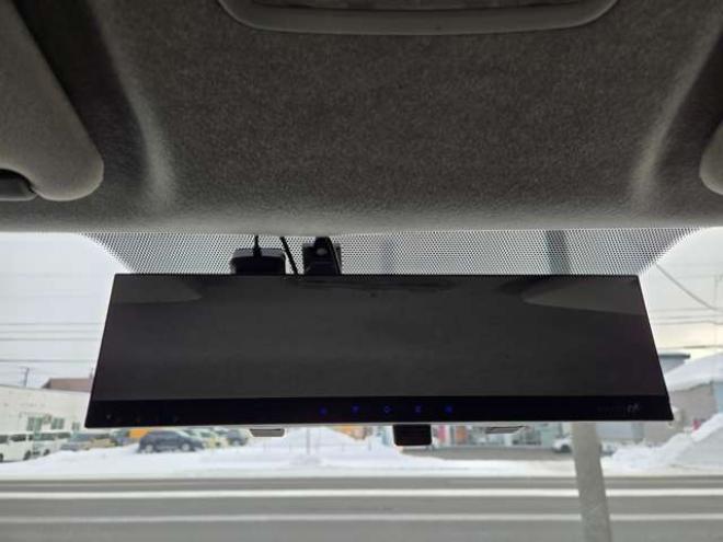 ハイエース2.7 GL ロング ミドルルーフ 4WD　寒冷地仕様　10人乗り　リアヒーター&クーラー　プッシュスタート　スマートキー　横滑り防止　オートライト　バックカメラ　純正ナビ　ワンセグTV　Bluetooth　CD/DVD　FM/AM　電動格納ミラー　ETC 2700