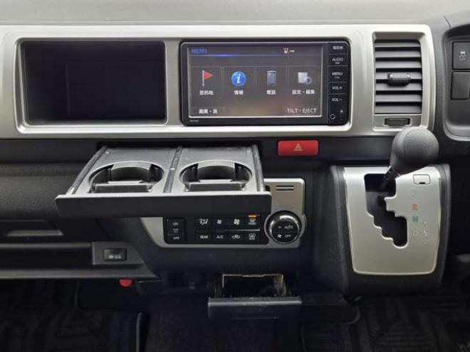 ハイエース2.7 GL ロング ミドルルーフ 4WD　寒冷地仕様　10人乗り　リアヒーター&クーラー　プッシュスタート　スマートキー　横滑り防止　オートライト　バックカメラ　純正ナビ　ワンセグTV　Bluetooth　CD/DVD　FM/AM　電動格納ミラー　ETC 2700