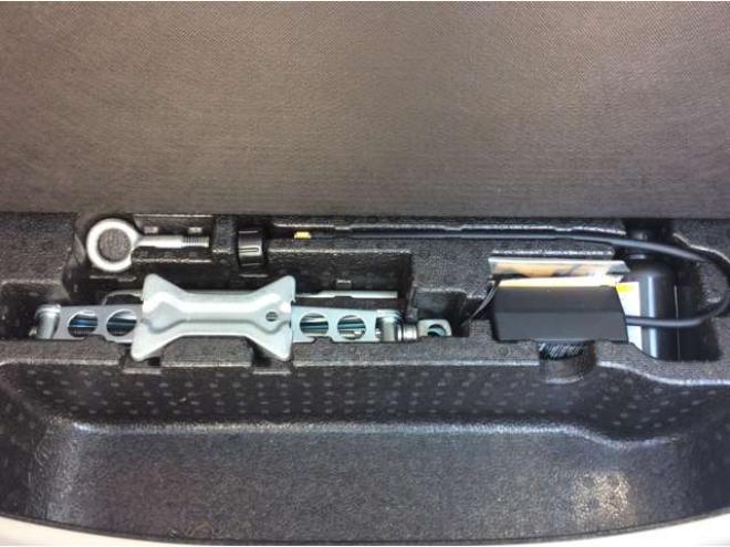 N-BOXG ターボパッケージ 4WD　パワスラ　スマートキー　クルーズコントロール　ドラレコ　バックカメラ　メモリーナビ　ETC　電動格納ミラー　オートライト　横滑り防止　アイドリングストップ　パナソニックフルセグTV　メモリナビ　Bluetooth 660