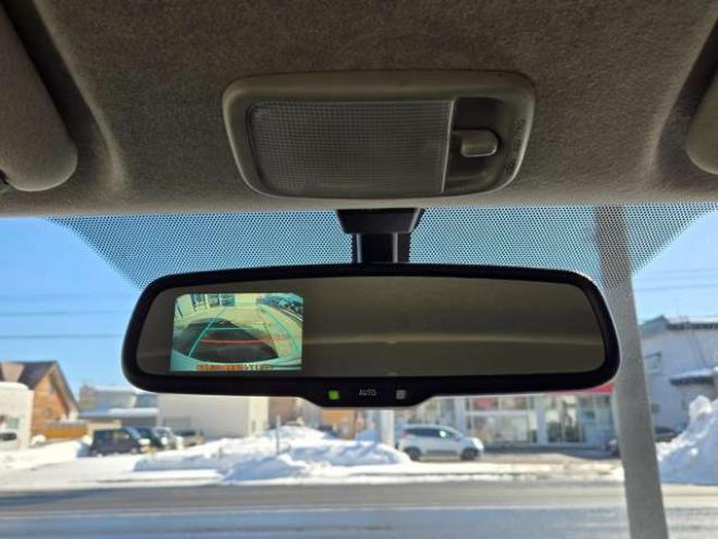 レジアスエース3.0 DX ロングボディ ディーゼルターボ 4WD　寒冷地仕様　リアヒーター　キーレス　マルチユースシートバックコンソール　フロントアンダーミラー　電動格納ミラー　パワーヒート　デイライト　純正オーディオ　FM/AM　AUX　バックカメラ 3000