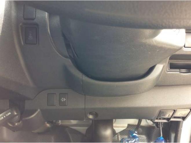 ハイエースバン2.8 DX ロング GLパッケージ ディーゼルターボ 4WD　キーレス　両側スライドドア　フロントフォグランプ　衝突被害軽減システム　車線逸脱防止　横滑り防止装置　パワーヒート　オートマチックハイビーム　バックカメラ　メモリナビ　フルセグTV　　電動格納ミラー 2800