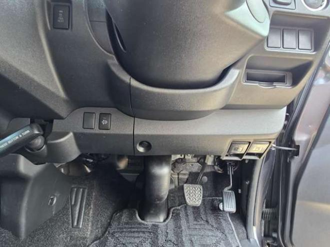 ハイエースバン3.0 スーパーGL ロング ディーゼルターボ 4WD　寒冷地仕様　プッシュスタート　スマートキー　リアヒーター&リアクーラー　LEDヘッドライト　フロントフォグランプ　 バックカメラ　ステアリングスイッチ　パワーヒート　純正ナビ　フルセグTV　レーダー探知機 3000