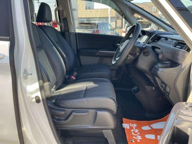 フリード+1.5 ハイブリッド G ホンダセンシング 4WD　社外ナビTV　バックカメラ　両側パワースライドドア　ETC　プッシュスタート　純正エンジンスターター　LEDヘッドライト　ドラレコ　レーダークルーズコントロール　シートヒーター 1500