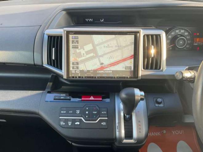 ステップワゴン2.0 スパーダ Z クールスピリット 4WD　純正ナビ・TV　Bカメラ　両側パワースライドドア　アルパイン製フリップダウンモニター　ETC　クルーズコントロール　パドルシフト　フォグランプ 2000