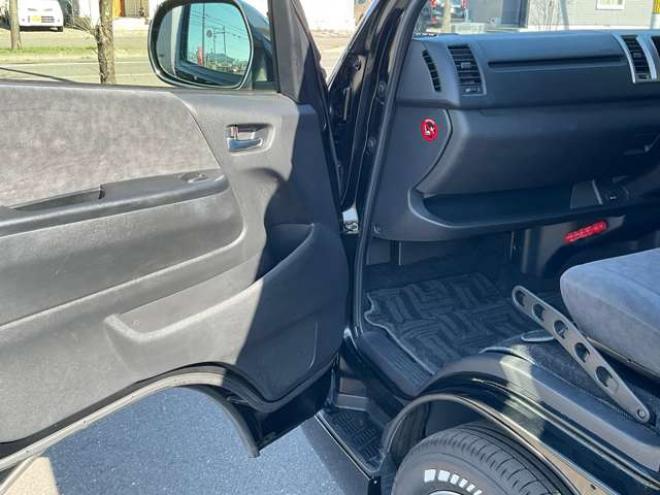 ハイエース2.7 GL ロング ミドルルーフ 4WD　社外メモリーナビTV　バックカメラ　ワークエクストラップ17インチアルミ　415コブラフロントスポイラー　パワースライドドア　LEDヘッドライト　Wエアバック　スマートキー　AC100V 2700