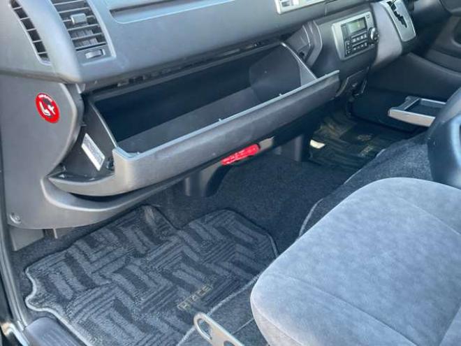 ハイエース2.7 GL ロング ミドルルーフ 4WD　社外メモリーナビTV　バックカメラ　ワークエクストラップ17インチアルミ　415コブラフロントスポイラー　パワースライドドア　LEDヘッドライト　Wエアバック　スマートキー　AC100V 2700