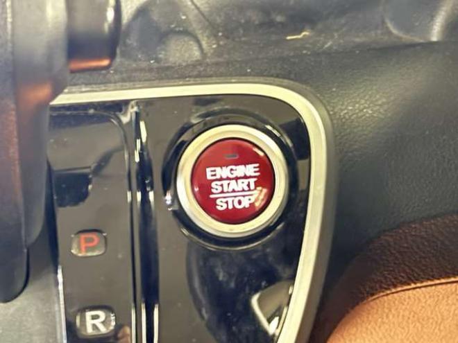 N-BOXG Lパッケージ 4WD　防錆塗装4WDスマキーエンスタETC 660