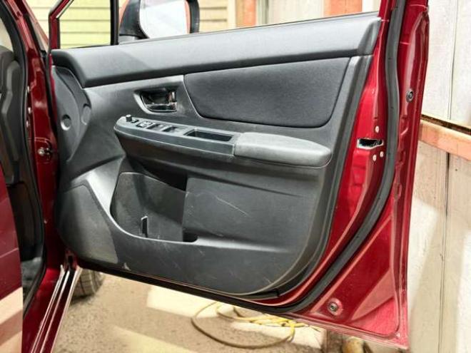 インプレッサスポーツ 1.6 i-L 4WD　防錆塗装4WDTVナビETC積込タイヤ 1600