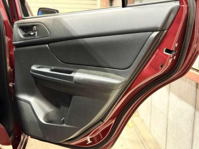 インプレッサスポーツ 1.6 i-L 4WD　防錆塗装4WDTVナビETC積込タイヤ 1600