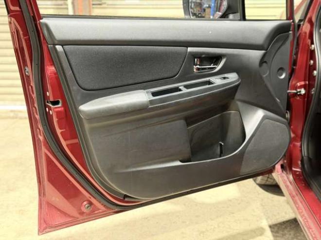 インプレッサスポーツ 1.6 i-L 4WD　防錆塗装4WDTVナビETC積込タイヤ 1600