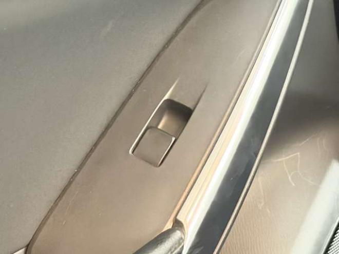 アテンザ2.2 XD ディーゼルターボ　防錆塗装TVナビBカメETCドラレコ 2WD 2200