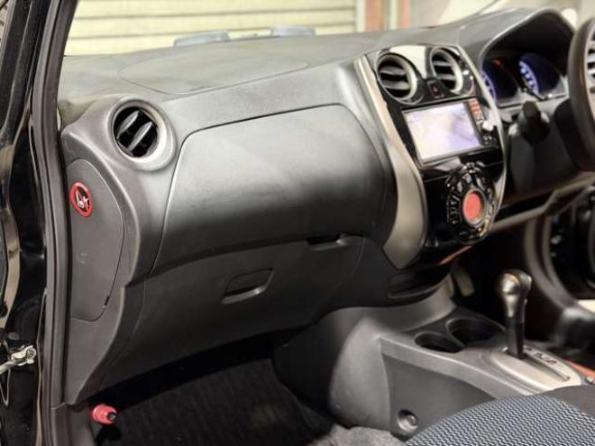 ノート1.2 X FOUR 4WD　防錆塗装4WDTVナビ 1200