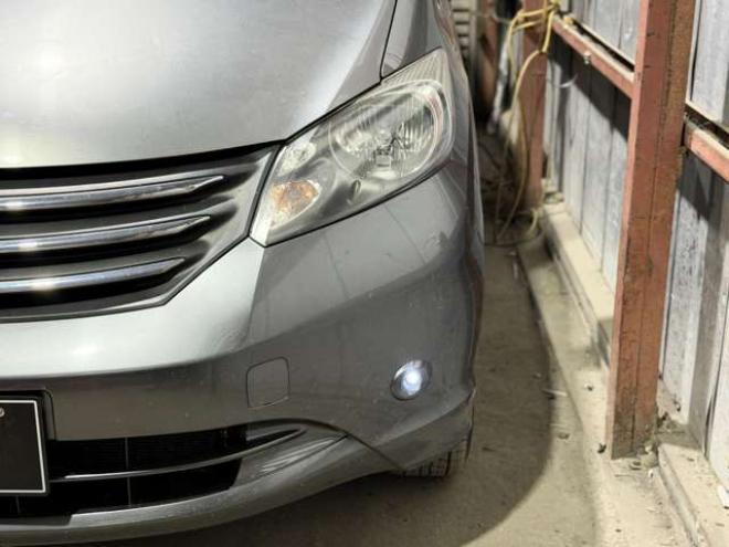 フリード1.5 G ジャストセレクション 4WD　防錆塗装4WDTVナビBカメエンスタETC夏冬タイヤ 1500