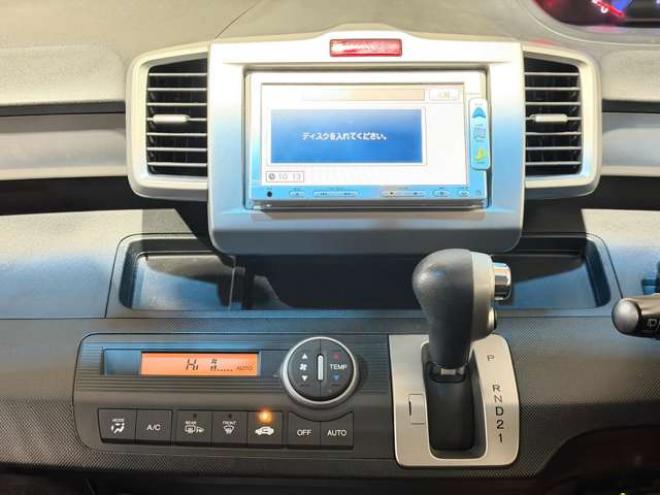 フリード1.5 G ジャストセレクション 4WD　防錆塗装4WDTVナビBカメエンスタETC夏冬タイヤ 1500