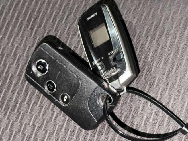 フリード1.5 G ジャストセレクション 4WD　防錆塗装4WDTVナビBカメエンスタETC夏冬タイヤ 1500