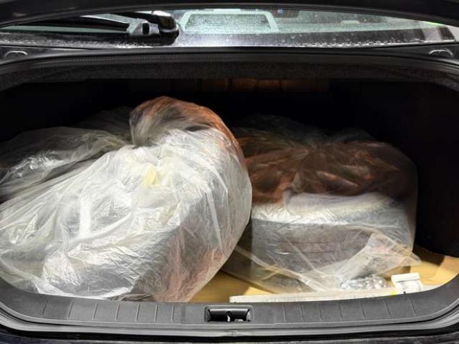 ティアナ2.5 250XE FOUR 4WD　防錆塗装4WDTVナビBカメETC夏冬タイヤ 2500