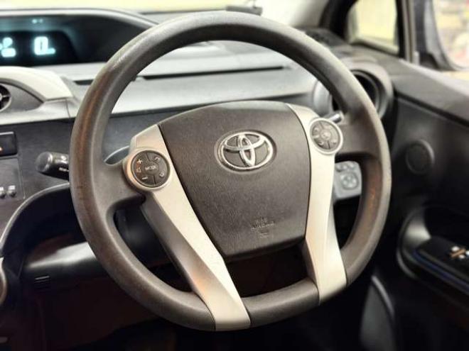 アクア1.5 S　防錆塗装TVナビBカメエンスタ 2WD 1500